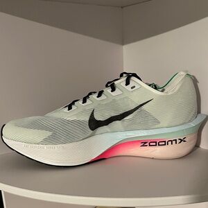 Nike ZoomX Women's Athletic Shoes - White and Black